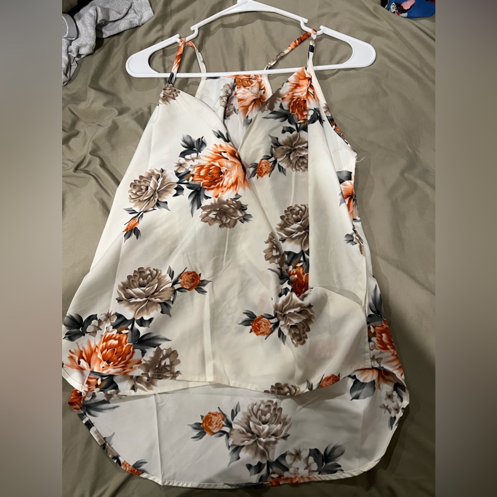 floral tank top